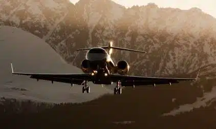 Bombardier Challenger 300 super-midsize jet