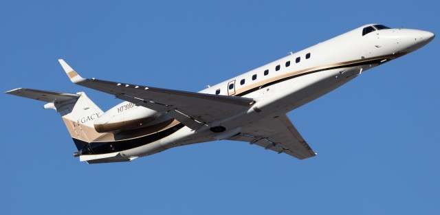 Fly on Embraer 600 Private jet