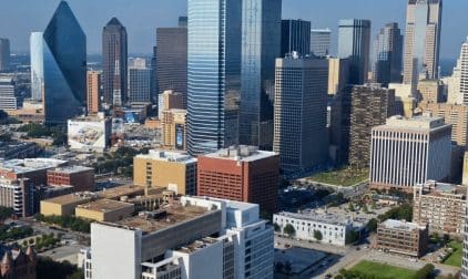 Dallas, Texas Skyline | Stratos Jet Charters, Inc.
