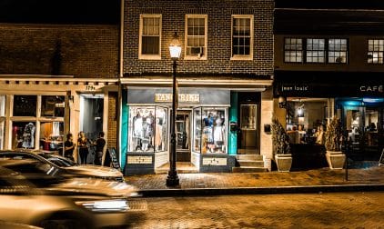 Annapolis Storefront During Night | Stratos Jet Charters, Inc.