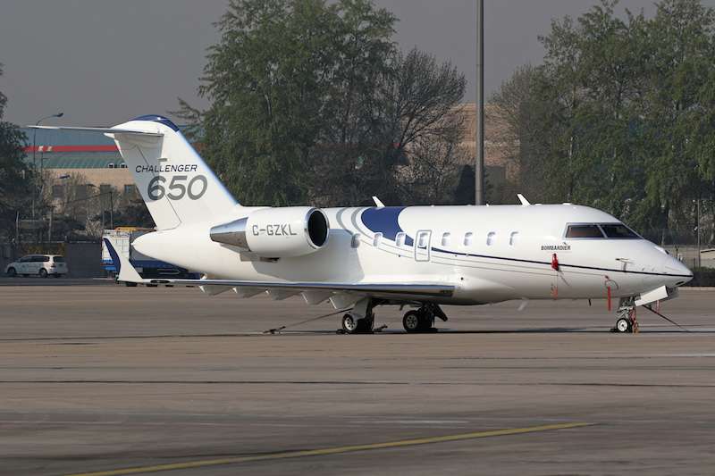 Challenger 650 Private Jet