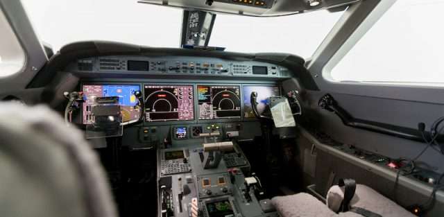 jet charter cockpit