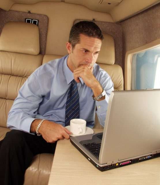 Stratos FMS keeps every flight coordinated, regardless of broker or agency