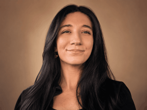 Kimberly Atteniese - Stratos Jets Flight Operations Team Member